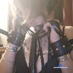 Tatahotbunny stripchat livecam show performer room profile