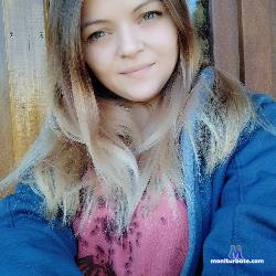 PriscillaOFoxyS stripchat livecam performer profile