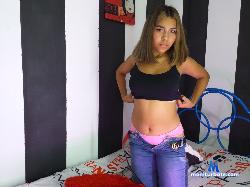 HornyxZoe stripchat livecam performer profile