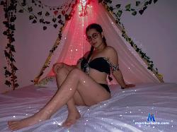 eymi_18 stripchat livecam performer profile