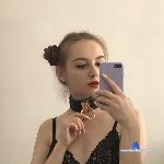 Polly_young stripchat livecam show performer room profile