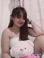VainillaHot stripchat livecam show performer room profile