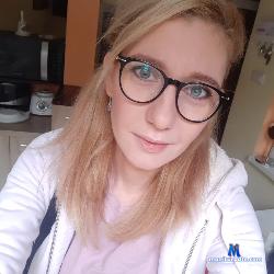 Dolce_Arya stripchat livecam performer profile