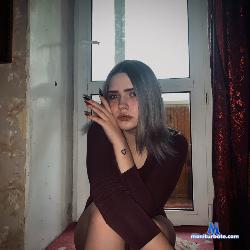 _Little_Chloe_ stripchat livecam performer profile