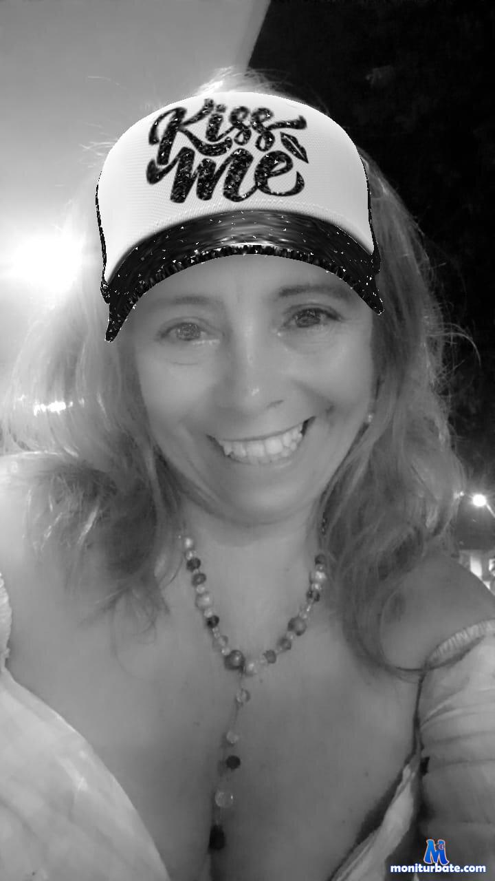 maduraperohermosa Stripchat performer