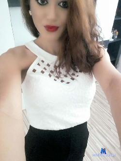 karahara stripchat livecam performer profile